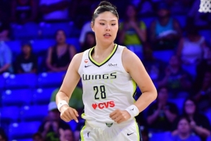 NBA直播_NBA高清直播 CCTV5 在线观看_2026NBA无插件免费直播