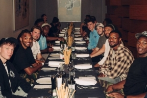 湖人vs东契奇直播_湖人vs东契奇比赛回放_湖人vs东契奇精彩集锦回放